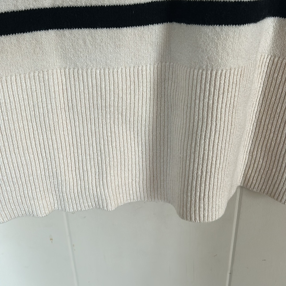 LOFT NWT Women’s Sweater - Picture 6 of 7
